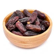 خرما پیارم با سایز یکنواخت و رنگ طبیعی جذاب